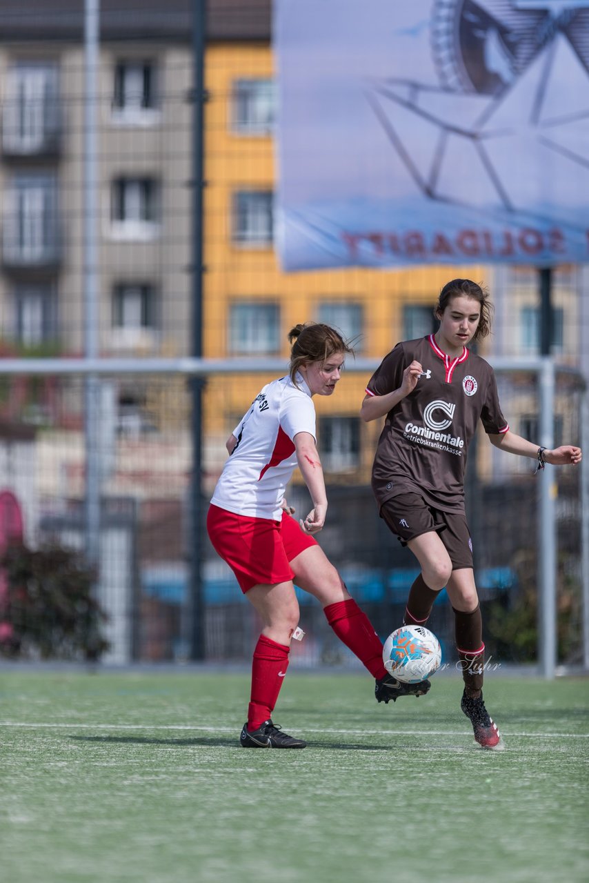 Bild 282 - wBJ St. Pauli - Walddoerfer : Ergebnis: 1:11